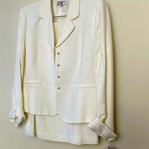 NWT Vintage White/Cream Stresa Petite Size 12 Blazer and Skirt combo